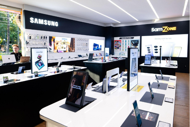 Samsung Galaxy S23 series, Z Fold5, Z Flip5 đã cập nhật AI, giảm đến 4 triệu đồng tại Thế Giới Di Động- Ảnh 4.