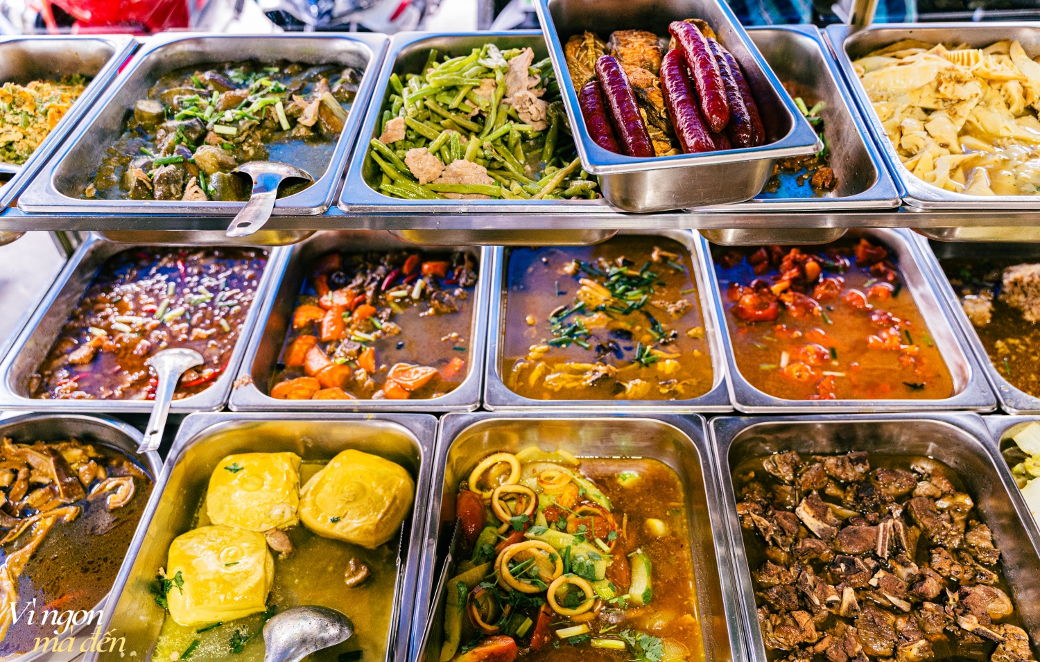 Đi ăn cơm bình dân kiểu người Hoa: Cửa tiệm bán 3 đời mỗi ngày nấu hơn 30 món cầu kỳ, đông khách đến nỗi không dám mở trên ứng dụng giao đồ ăn- Ảnh 2.