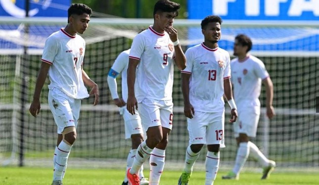 HLV tuyển U23 Guinea: Đáng ra Indonesia đã thua 0-3 ngay từ hiệp 1- Ảnh 2.