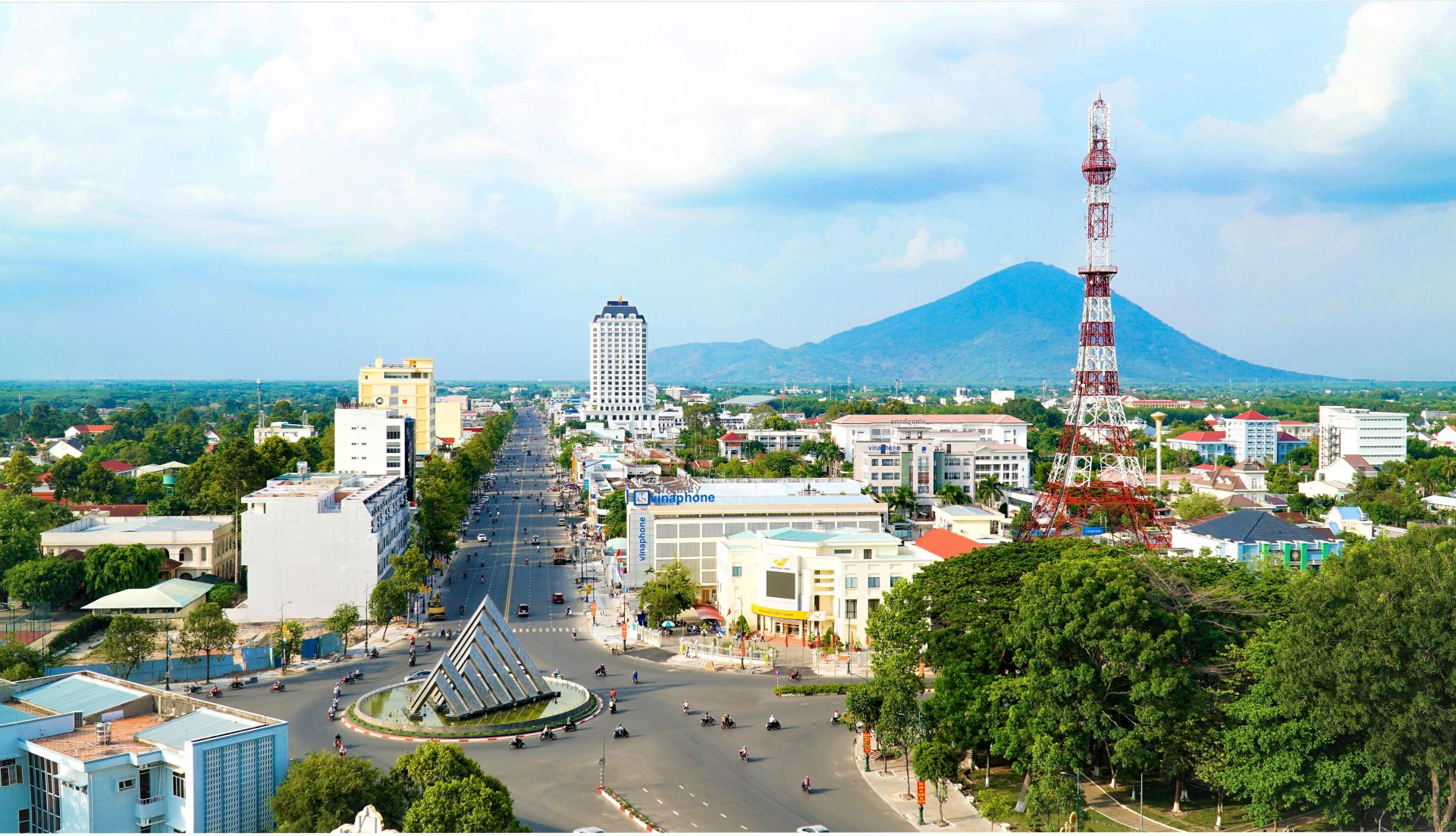 Một tỉnh biên giới sẽ có tới 4 thành phố, 2 tuyến đường sắt, 2 cao tốc và 'sân bay tiềm năng'- Ảnh 1.