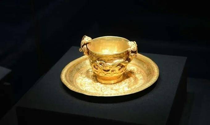 Bí ẩn về những đồ tùy táng bằng vàng ròng bên trong cổ mộ nghìn năm tuổi tại Trung Quốc!- Ảnh 4.