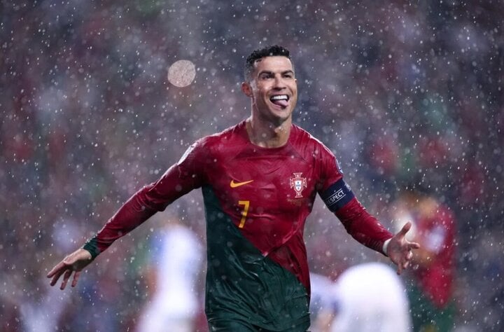 Ronaldo và những kỷ lục khó bị xô đổ tại EURO- Ảnh 7.