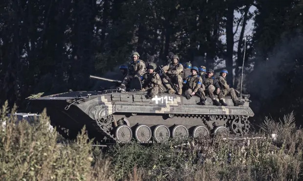 Ukraine điều lực lượng dự bị đến Kharkov- Ảnh 1.
