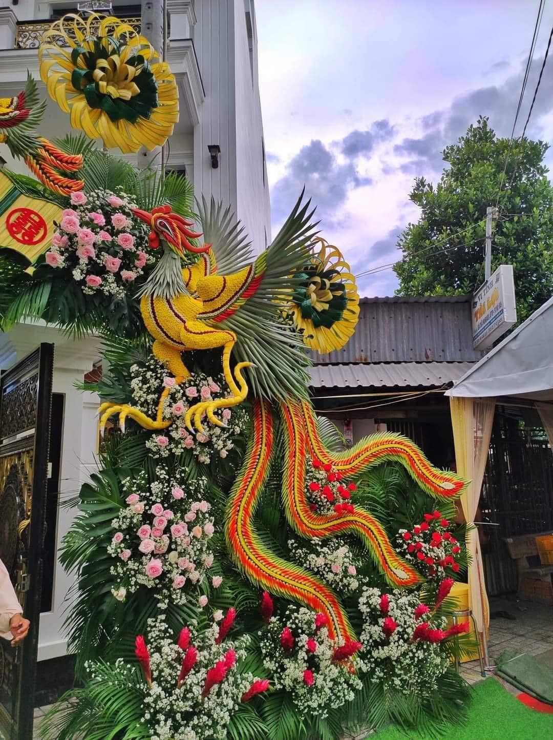 Cổng cưới miền Tây "cây nhà lá vườn" mà có chiếc giá cả trăm triệu: Nghe "ông trùm" làm nghề này tiết lộ mới hiểu vì sao đắt đến thế!- Ảnh 7.