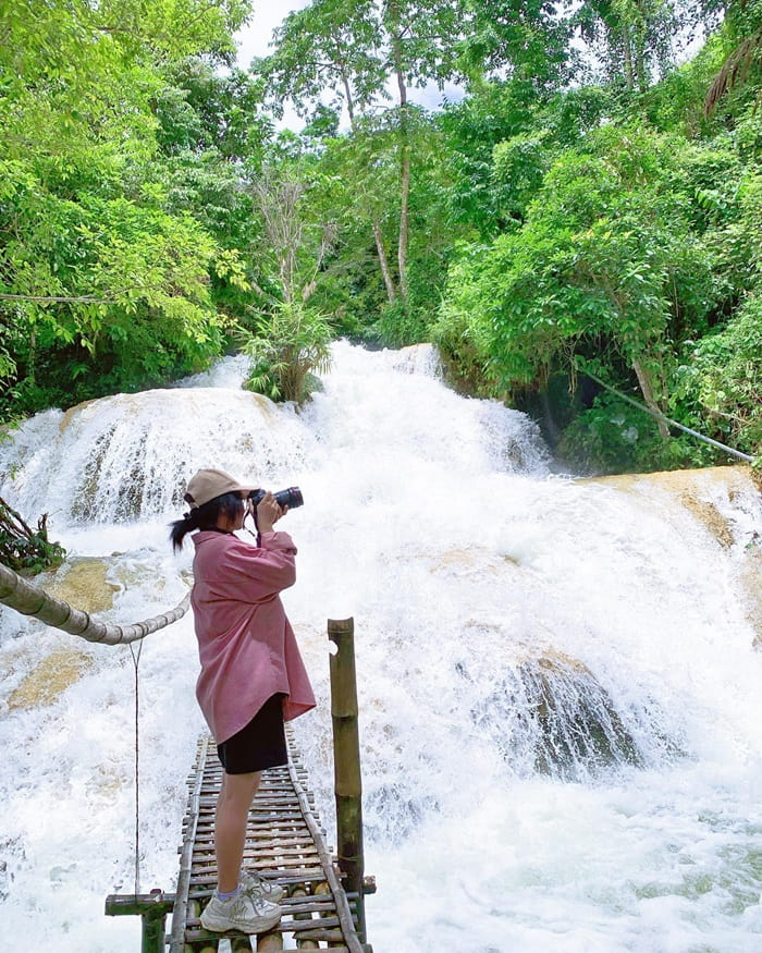 Nằm trong khu bảo tồn thiên nhiên Pù Luông, 1 địa điểm là 