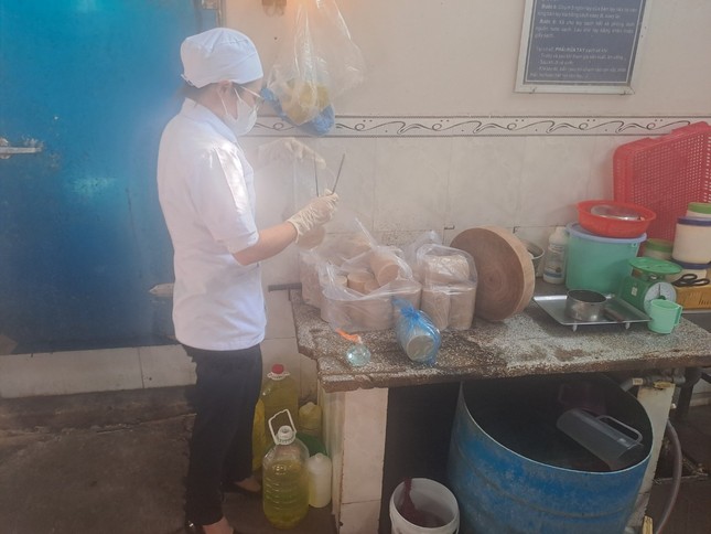 Bình Thuận chỉ đạo khẩn sau vụ 51 du khách nghi ngộ độc thực phẩm- Ảnh 1.