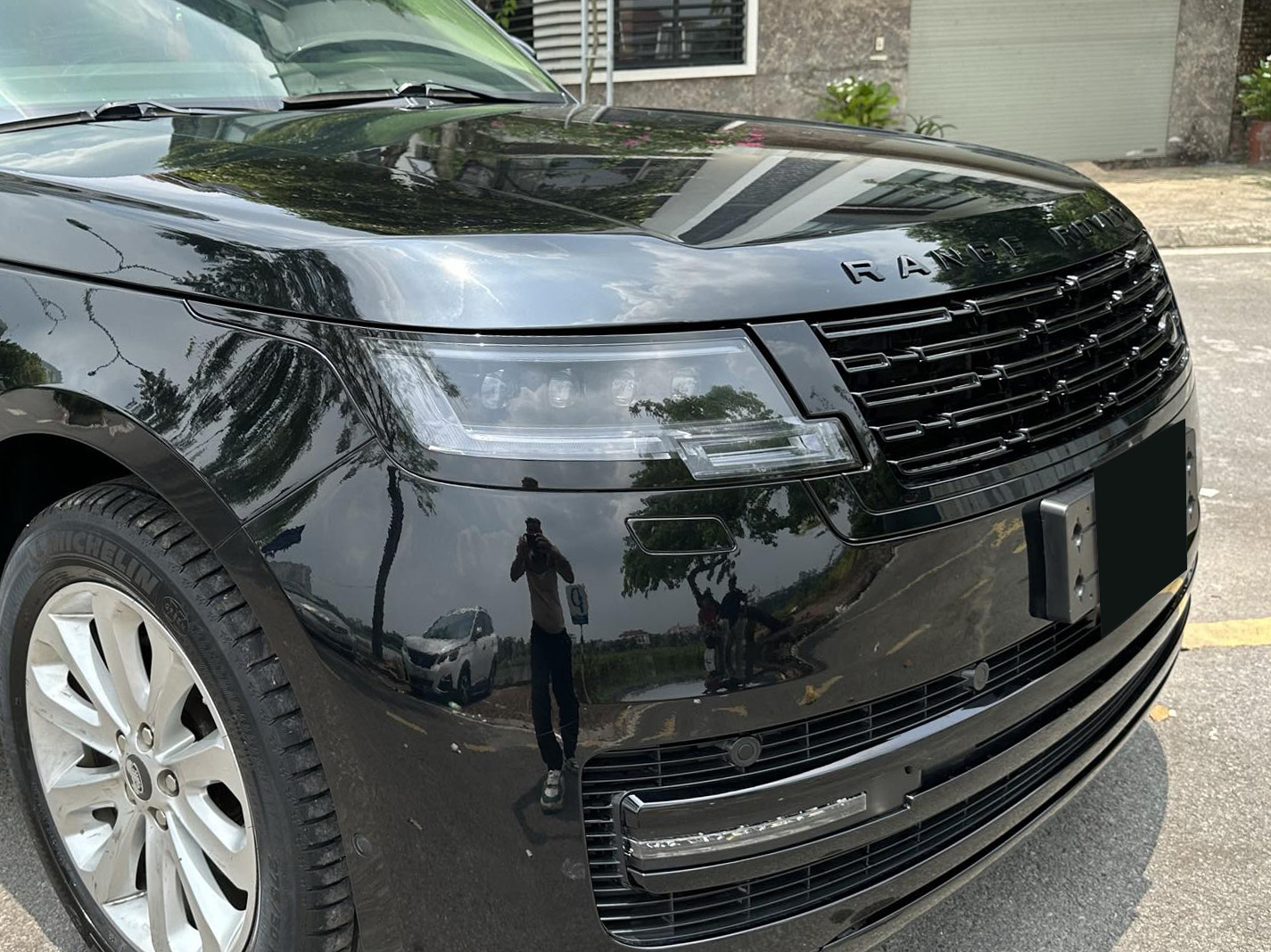 Dân chơi Việt chi nửa tỷ độ Range Rover 10 năm tuổi trông như đời mới: Thay cả trăm chi tiết, phải cắt nhiều bộ phận- Ảnh 13.