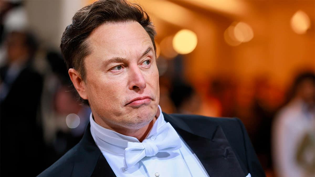 Tỷ phú với “bộ óc điên rồ” Elon Musk thẳng thắn: Người giàu vẫn mãi giàu còn người nghèo thì chật vật vì quên 1 THỨ sẽ giúp thay đổi số phận- Ảnh 1.