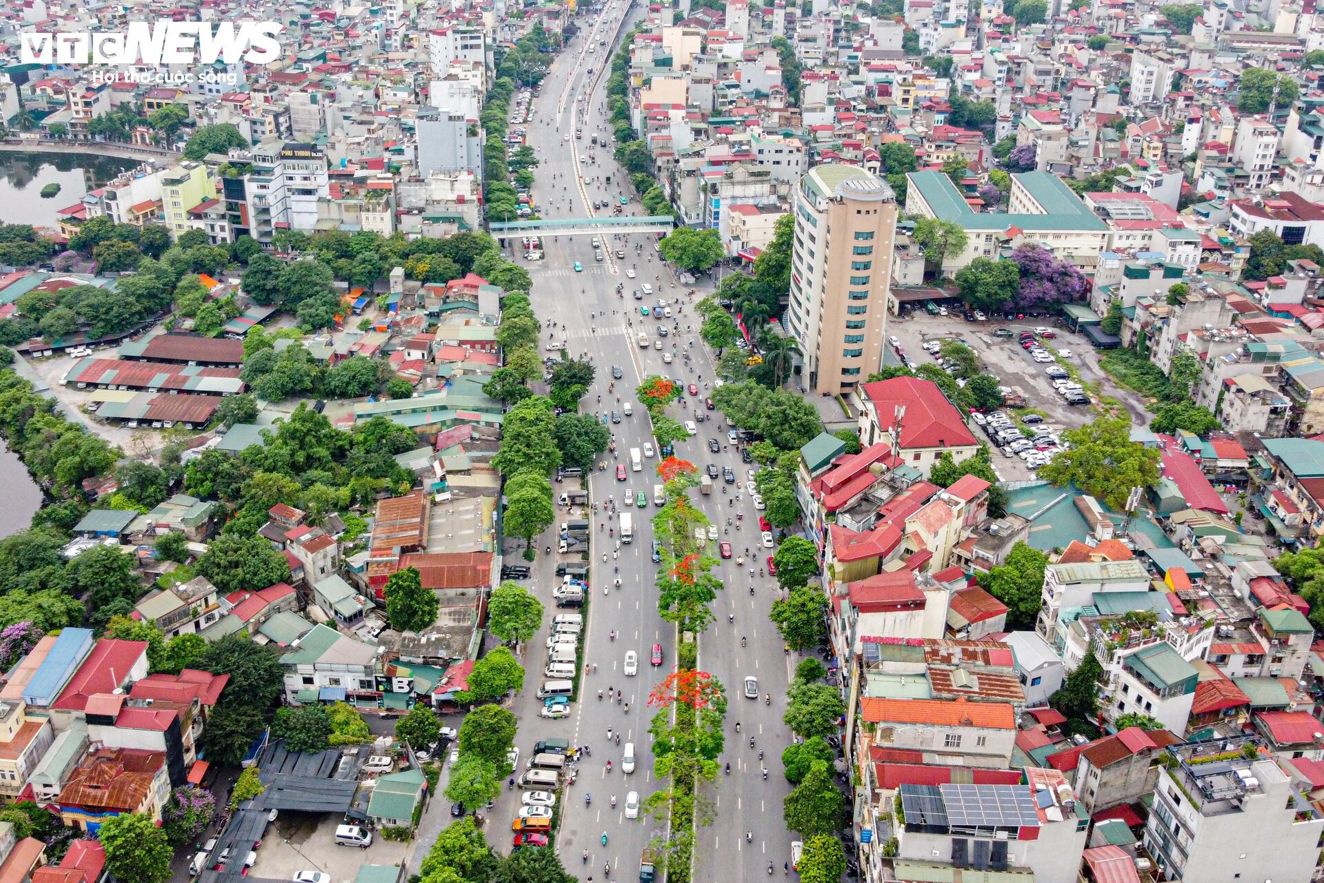 Những con đường 'đắt nhất hành tinh' ở Hà Nội- Ảnh 4.