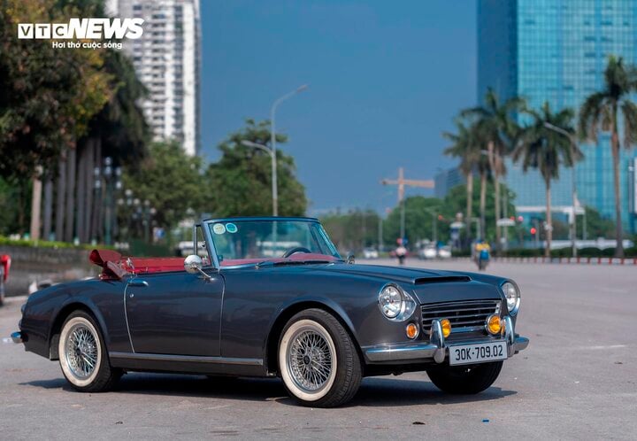 Datsun Fairlady 1969 được trả giá 1,7 tỷ, chủ xe Hà Nội kiên quyết không bán- Ảnh 1.