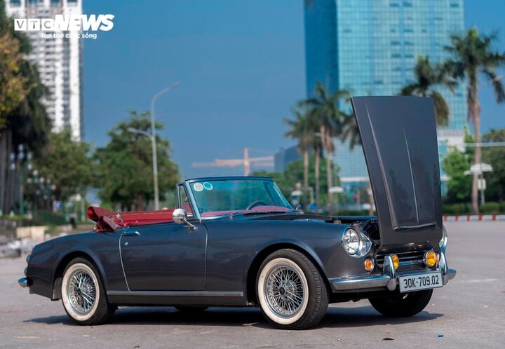 Datsun Fairlady 1969 được trả giá 1,7 tỷ, chủ xe Hà Nội kiên quyết không bán- Ảnh 6.