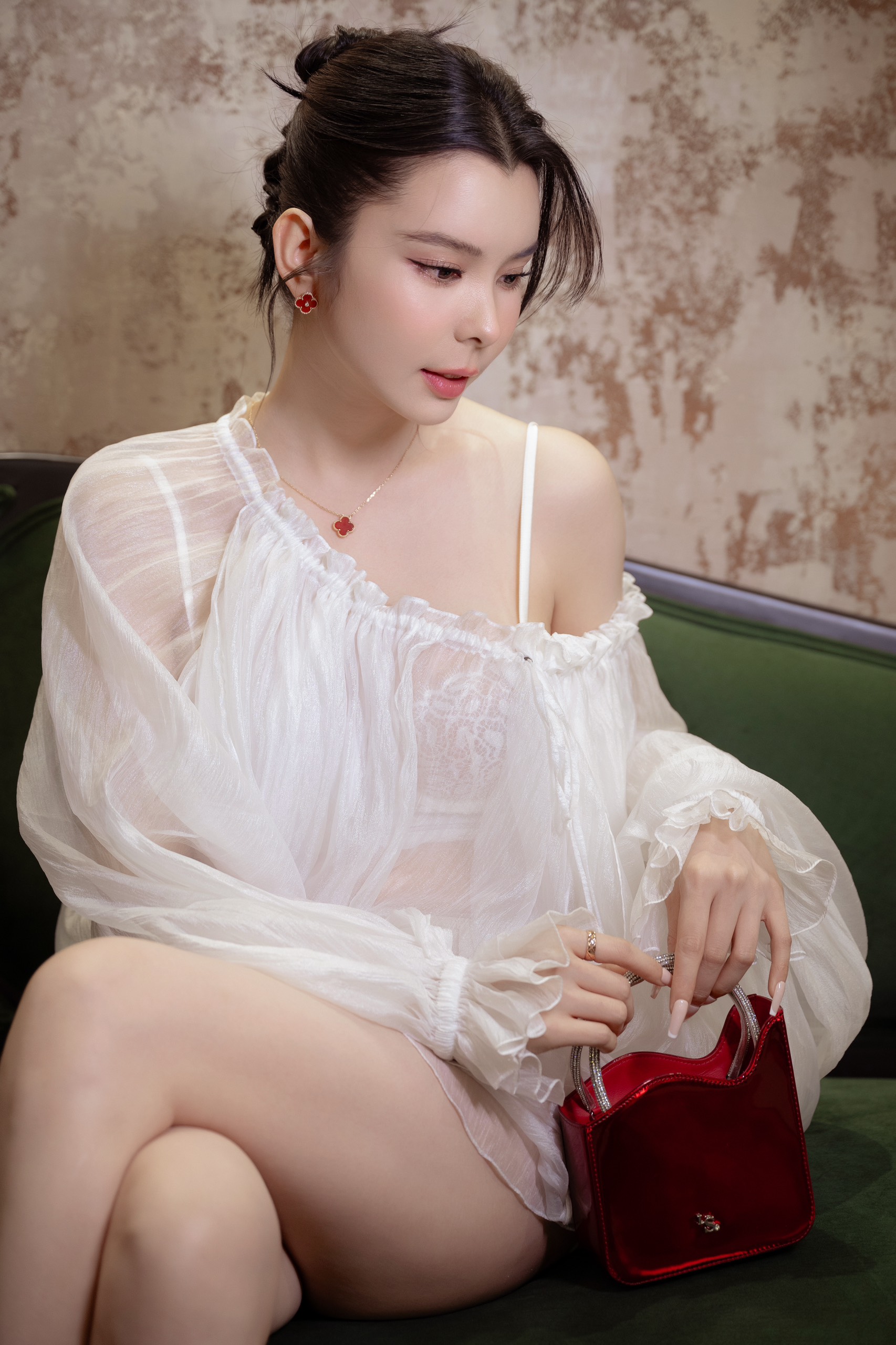 Hoa hậu Huỳnh Vy, Diệu Linh hội ngộ đàn chị Đào Lan Phương- Ảnh 2.