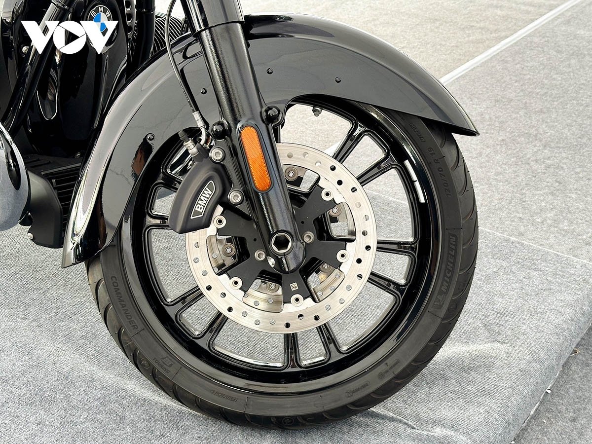 Khám phá BMW R18, xế "khủng" mạnh hơn xe ô tô hạng A, ngang giá sedan hạng D- Ảnh 12.