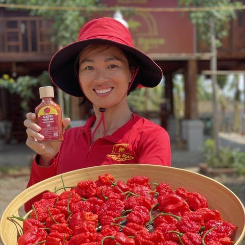 Founder hãng tương ớt “cay quá đã”, “cay như quỷ”: Lên Google học lên men 1 tấn ớt, đem giống ớt cay đạt kỷ lục Guinness trồng tại Việt Nam, đưa lên kệ tất cả các sàn TMĐT- Ảnh 5.