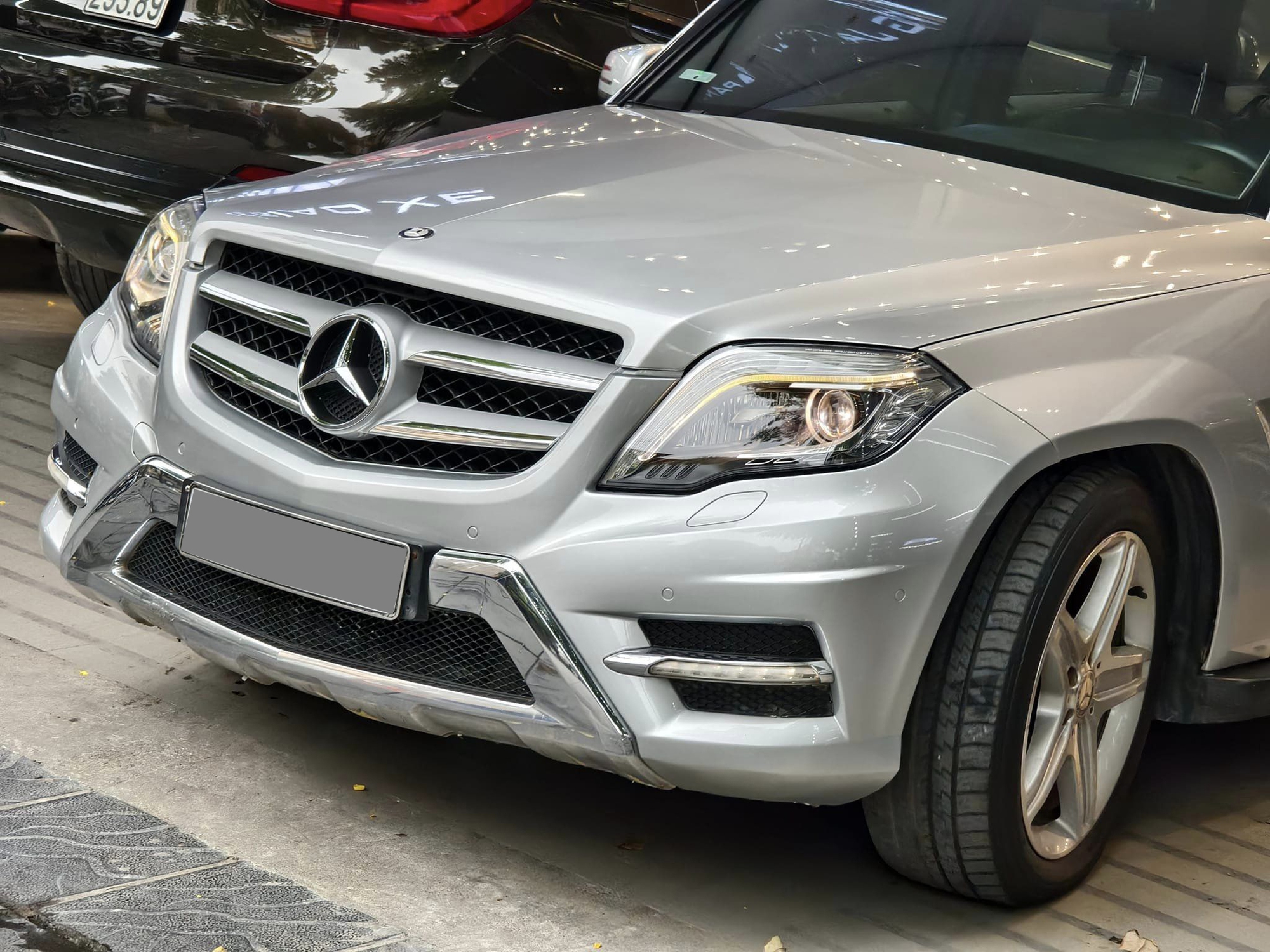 Chưa đến 600 triệu đã có Mercedes-Benz GLK mà 'cả Việt Nam chỉ có hơn 10 chiếc', nhưng đây sẽ là những điều bạn phải đánh đổi- Ảnh 5.