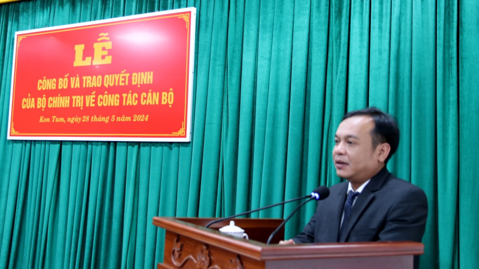 Bộ Chính trị chuẩn y Trưởng Ban Nội chính giữ chức Phó Bí thư Tỉnh ủy- Ảnh 2.