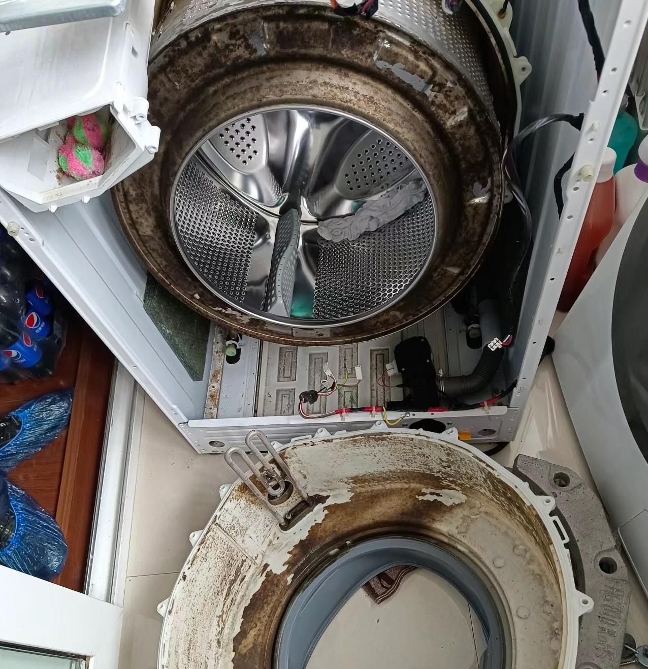 7 thói quen xấu khi sử dụng máy giặt cửa trước không những khiến quần áo không sạch mà còn làm hỏng máy- Ảnh 7.