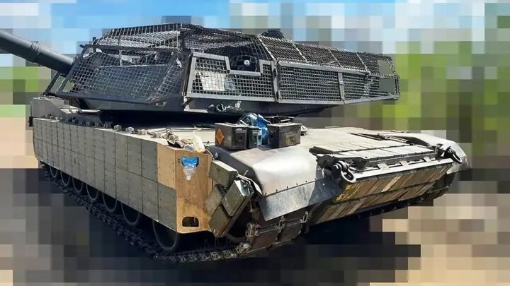 Xe tăng Abrams của Ukraine bị phát hiện đeo ‘gạch’ Kontakt-1 của Liên Xô- Ảnh 3.