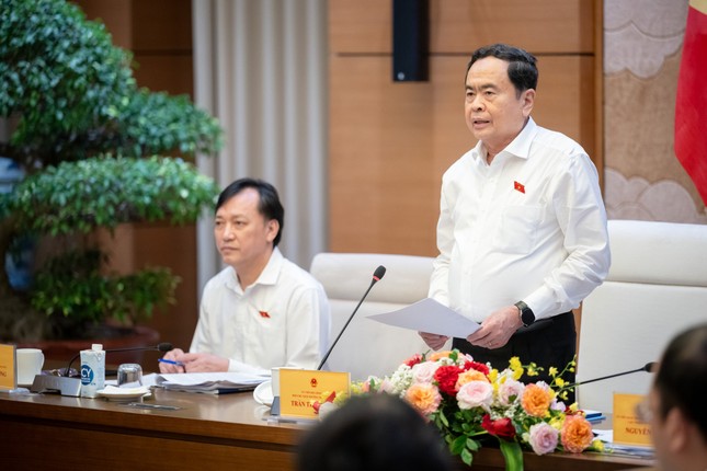 Ông Trần Thanh Mẫn dự phiên họp toàn thể của Ủy ban Văn hóa, Giáo dục- Ảnh 2.