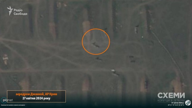 Ảnh vệ tinh tiết lộ thiệt hại tại căn cứ không quân Nga ở Crimea sau vụ tập kích tên lửa của Ukraine- Ảnh 1.