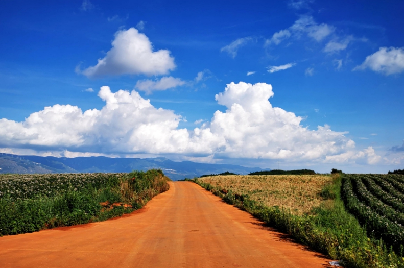 Tự lái xe đi du lịch để tiết kiệm tiền ăn ở nhưng sau vài lần, tôi nhận ra mình đã hoàn toàn sai lầm- Ảnh 2. Tự lái xe đi du lịch để tiết kiệm tiền ăn ở nhưng sau vài lần, tôi nhận ra mình đã hoàn toàn sai lầm- Ảnh 2.