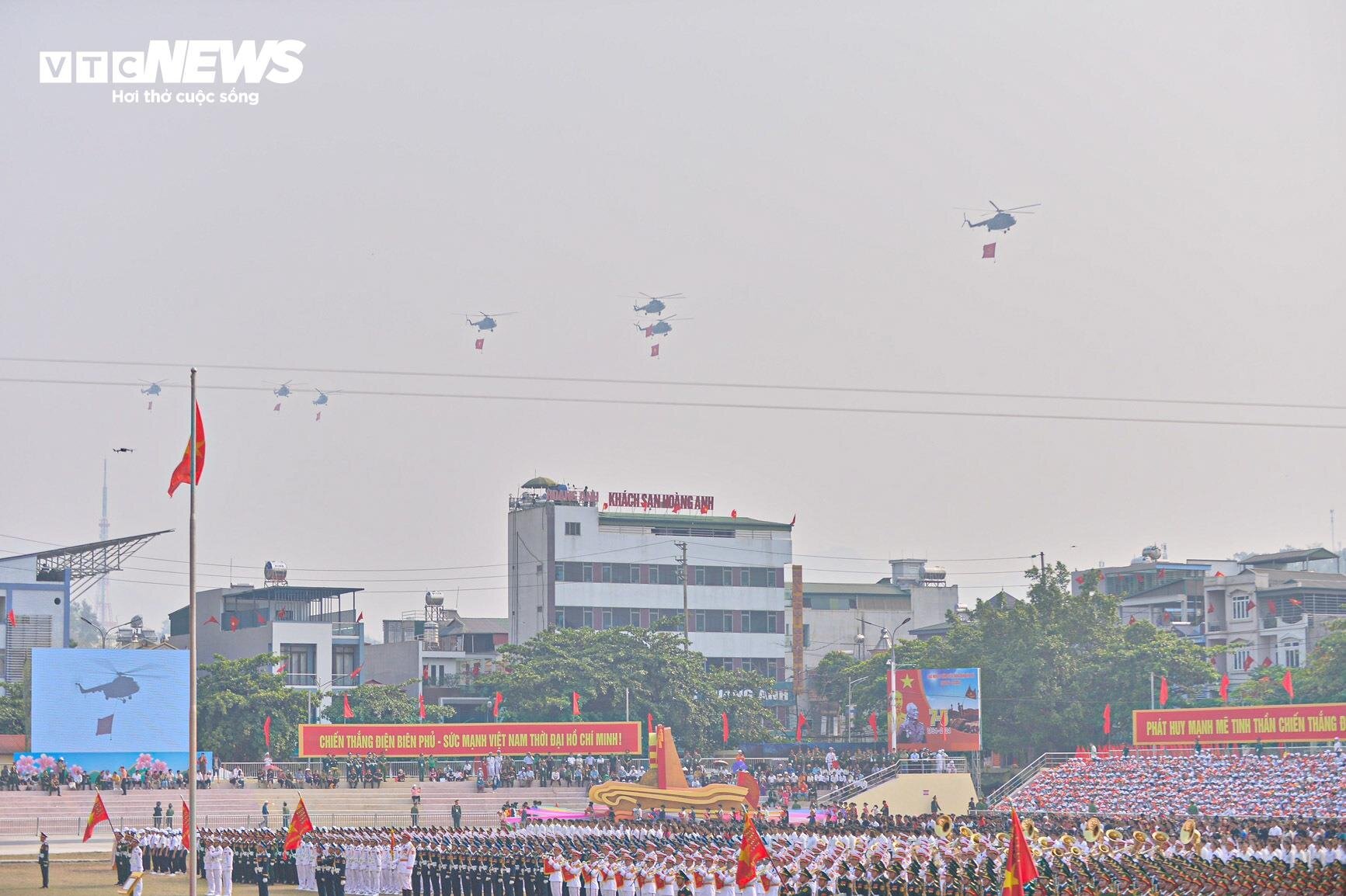 Dàn đại bác khai hoả trong lễ tổng duyệt 70 năm Chiến thắng Điện Biên Phủ- Ảnh 12.