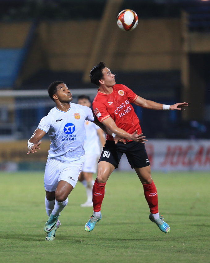 Tóm dính dàn trai đẹp Văn Thanh, Bùi Hoàng Việt Anh được gái xinh Tóm dính dàn trai đẹp Văn Thanh, Bùi Hoàng Việt Anh được gái xinh