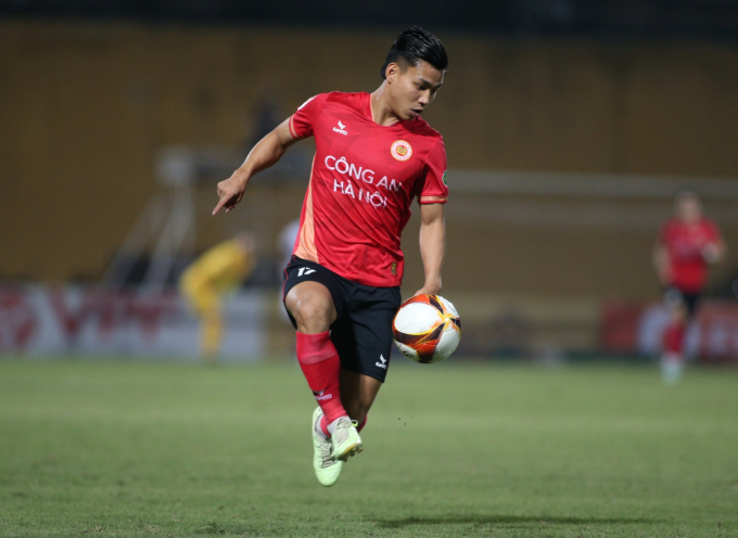 Tóm dính dàn trai đẹp Văn Thanh, Bùi Hoàng Việt Anh được gái xinh Tóm dính dàn trai đẹp Văn Thanh, Bùi Hoàng Việt Anh được gái xinh