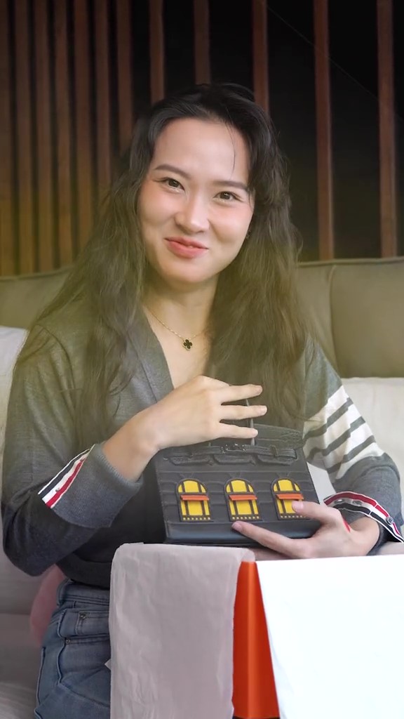 Hannah Olala bất ngờ “tham chiến” drama túi Hermes fake, mối quan hệ với Như Lan cũng bị khơi lên- Ảnh 1.