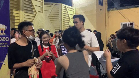 Tóm dính dàn trai đẹp Văn Thanh, Bùi Hoàng Việt Anh được gái xinh Tóm dính dàn trai đẹp Văn Thanh, Bùi Hoàng Việt Anh được gái xinh