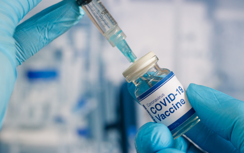 Tác dụng phụ sau khi tiêm vaccine AstraZeneca nếu có thường xảy ra khi nào?- Ảnh 1.