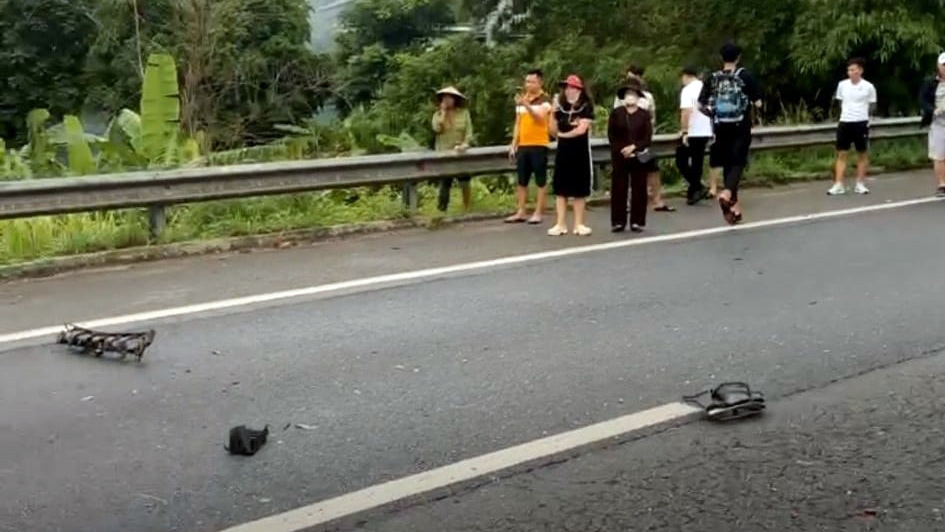 Ảnh TNGT: Tai nạn liên hoàn với 6 xe trên cao tốc Nội Bài – Lào Cai- Ảnh 21.