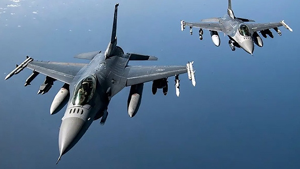 Nga coi máy bay F-16 ở Ukraine là mối đe dọa hạt nhân- Ảnh 1.