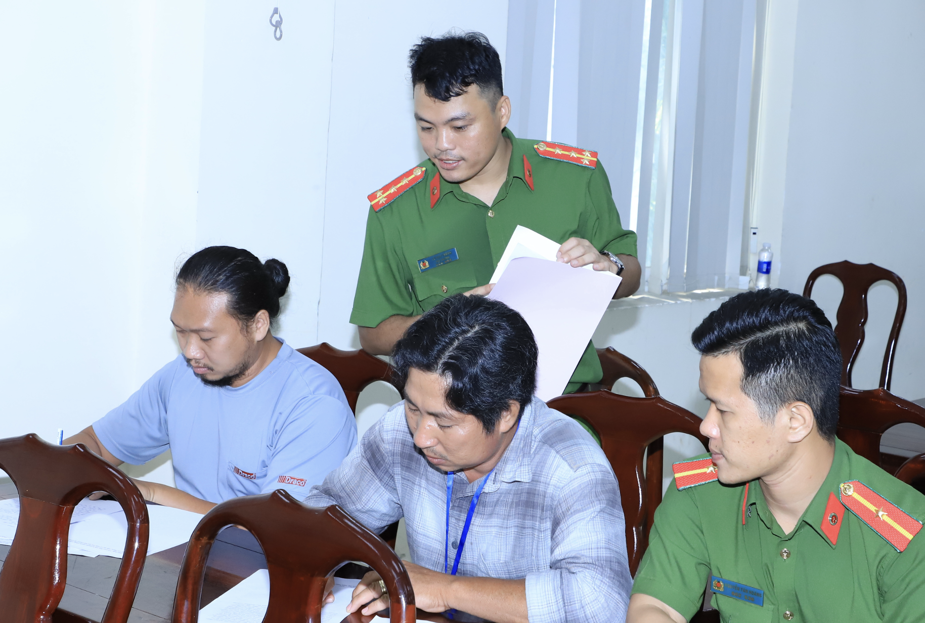 Công an tỉnh Đồng Nai khởi tố thêm 23 người trong vụ 200 triệu lít xăng lậu- Ảnh 3.