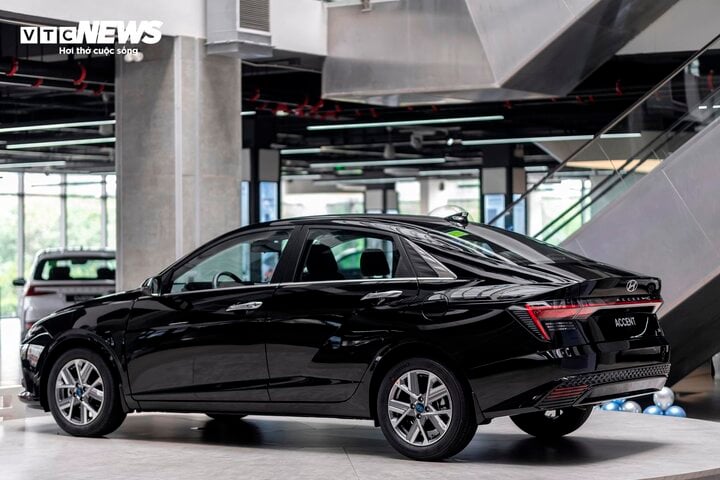 'Soi' Hyundai Accent 2024 bản cao cấp vừa ra mắt- Ảnh 2.