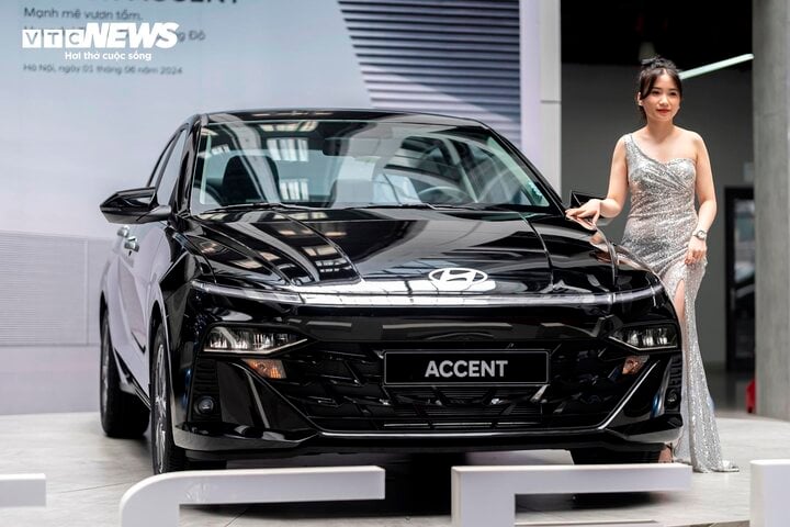 'Soi' Hyundai Accent 2024 bản cao cấp vừa ra mắt- Ảnh 12.