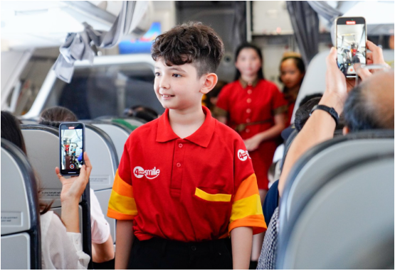 Các phi công, tiếp viên tương lai của Vietjet bay tới ước mơ dịp 1/6 này- Ảnh 4.