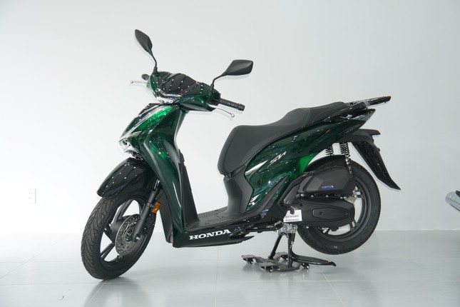 Honda SH Vetro đầu tiên về Việt Nam, giá từ 140 triệu đồng- Ảnh 2.