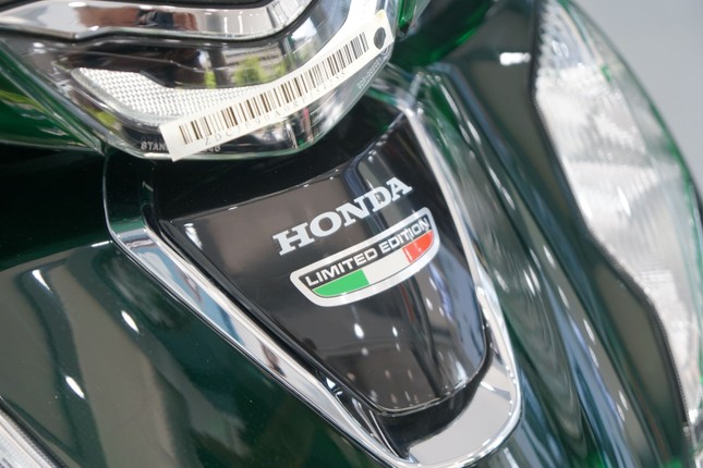 Honda SH Vetro đầu tiên về Việt Nam, giá từ 140 triệu đồng- Ảnh 5.