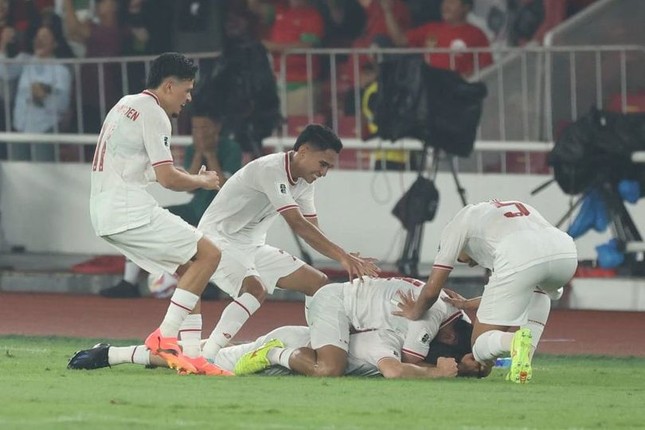 Người hâm mộ Indonesia ‘nổ tưng bừng’ sau khi vượt mặt tuyển Việt Nam ở vòng loại World Cup 2026- Ảnh 1.