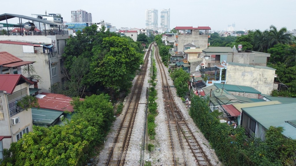 Cận cảnh 2 tuyến đường ở quận Long Biên chuẩn bị được đầu tư mở rộng lên 4 làn xe- Ảnh 12.