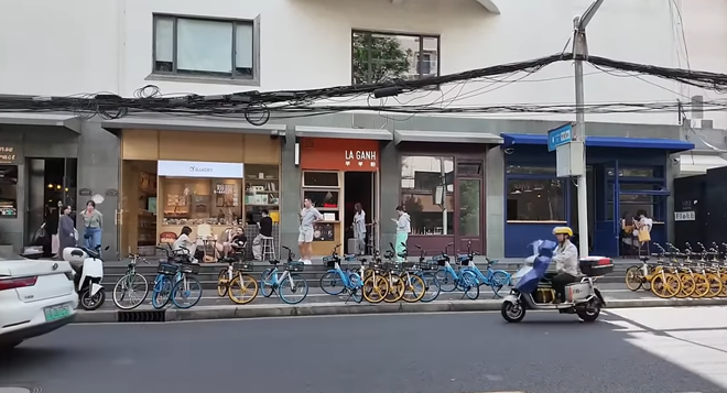 2 hàng quán ẩm thực Việt hot bậc nhất Thượng Hải: Ngoài phở của Chi Pu còn có một thương hiệu cà phê nổi tiếng- Ảnh 1.