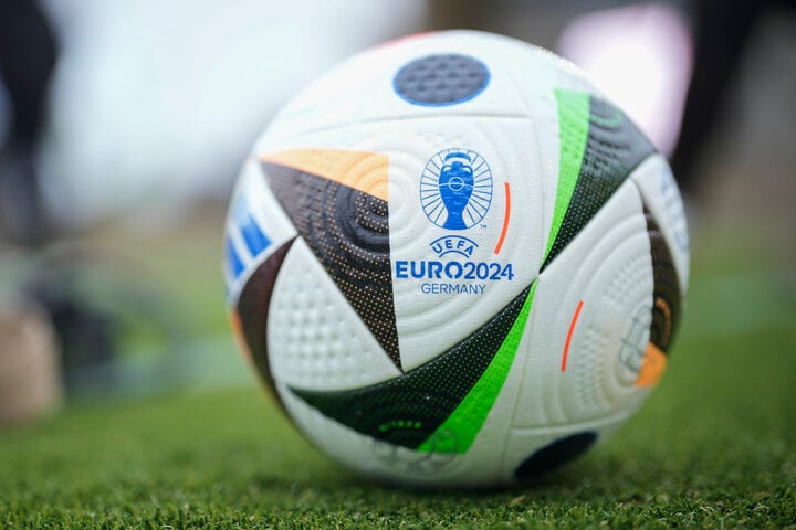 Công nghệ đỉnh cao xuất hiện ở EURO 2024, đến quả bóng cũng gắn chip- Ảnh 2.