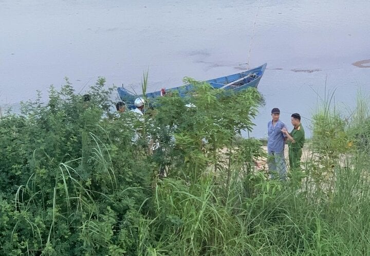 Phú Yên: Phát hiện thi thể 3 thiếu niên trên sông Ba- Ảnh 1.