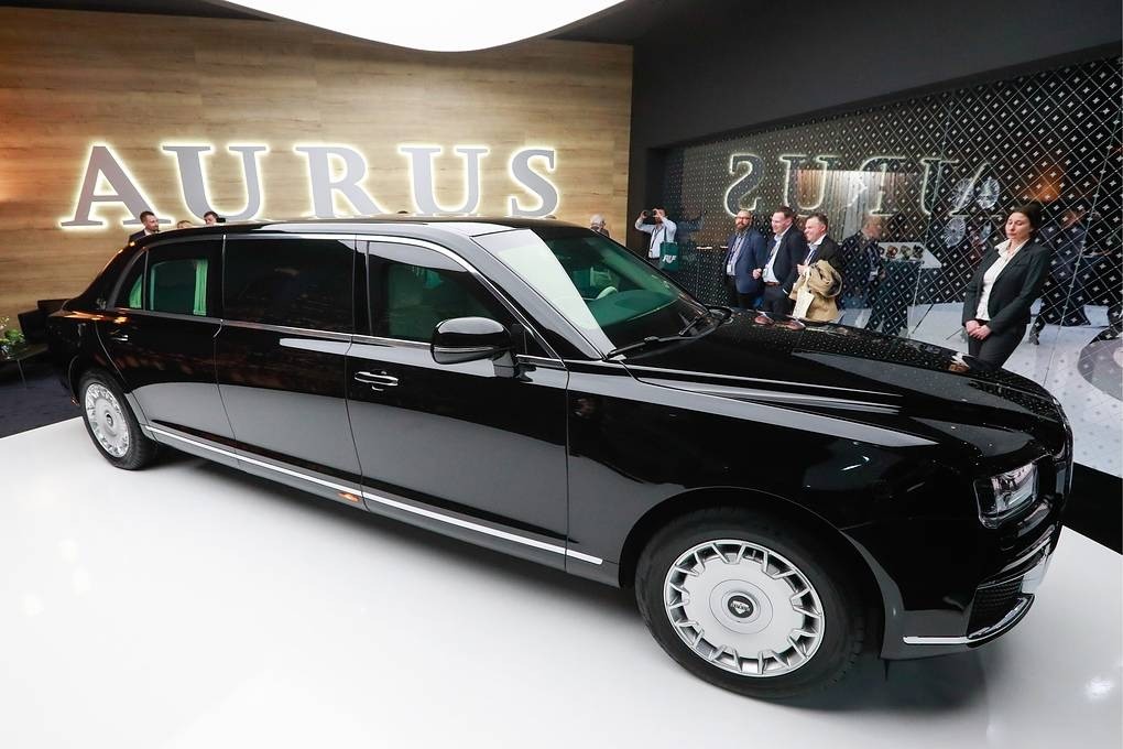 Cận cảnh chiếc limousine bọc thép thường được Tổng thống Putin mang theo khi công du nước ngoài- Ảnh 11.