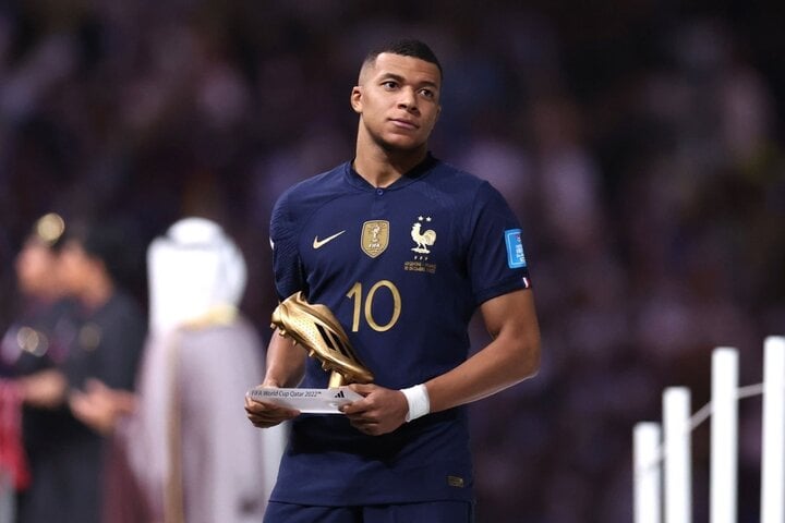 Mbappe vỡ mũi ngay trận ra quân, EURO khắc nghiệt hơn World Cup- Ảnh 2.