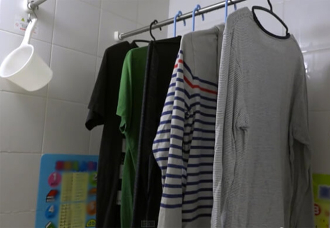 6 thói quen khi giặt sấy khiến quần áo càng giặt càng bốc mùi, vi khuẩn sinh sôi nhanh chóng- Ảnh 3.