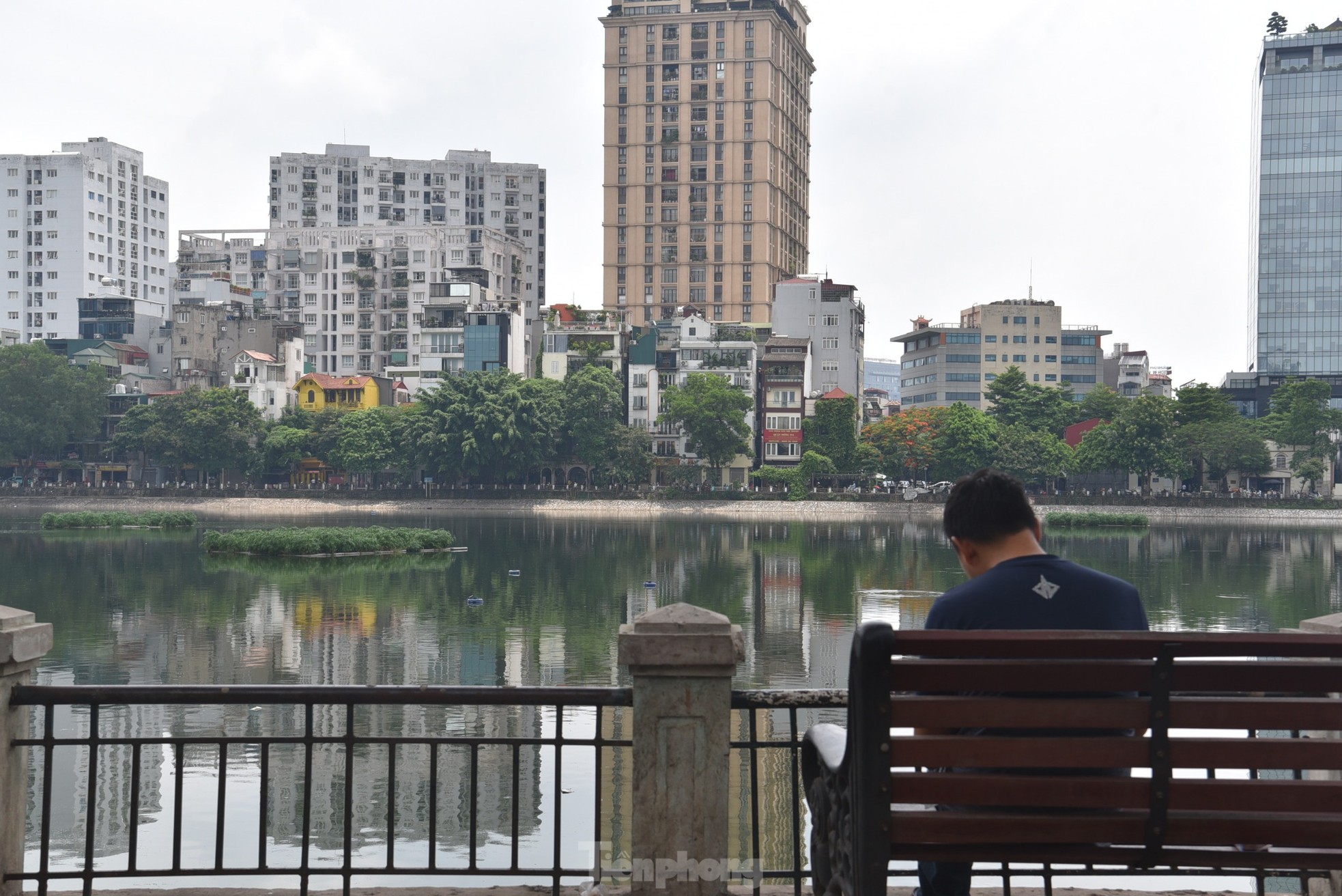 Hà Nội: Cận cảnh khu hồ Hoàng Cầu sắp làm phố ấm thực, du lịch đêm- Ảnh 4.