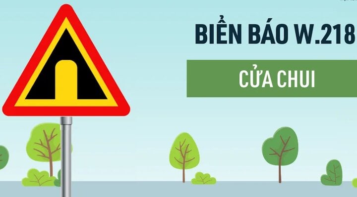 Biển báo hiệu cửa chui cho biết gì?- Ảnh 1.