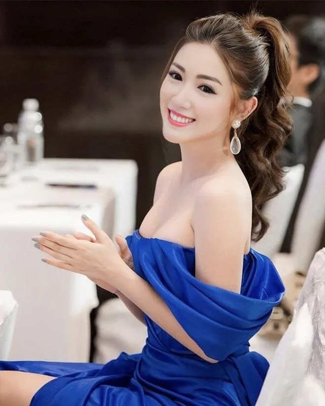 Nữ ca sĩ qua đời trong vụ tai nạn giao thông thảm khốc- Ảnh 1.